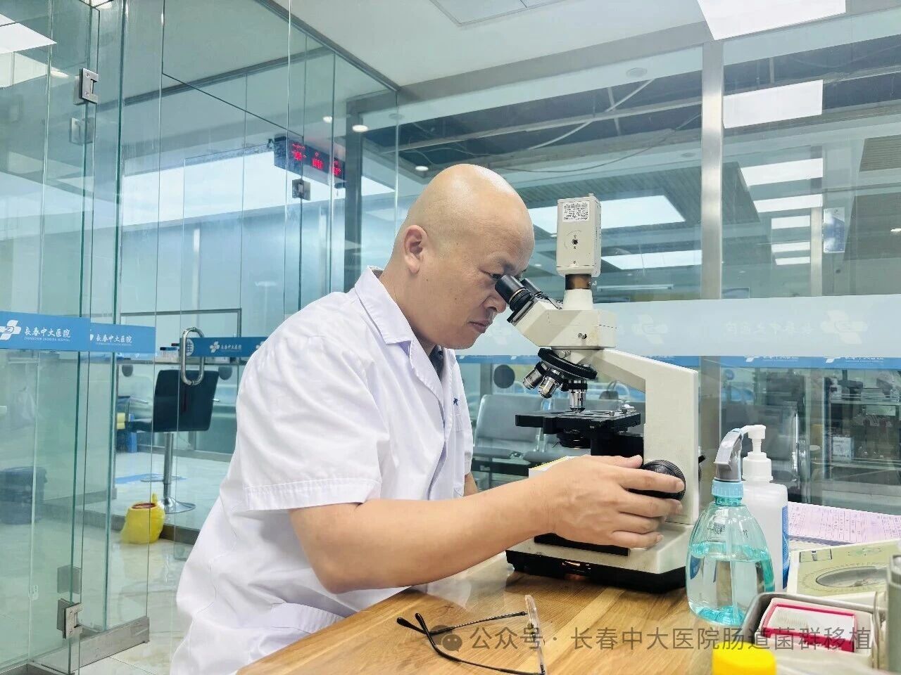 福州市|高朋磊医师：左手男科临床，右手肠道菌群移植深入研究